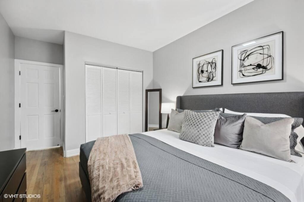 Apartment The Chic Urban Oasis Near The Lake! Chicago